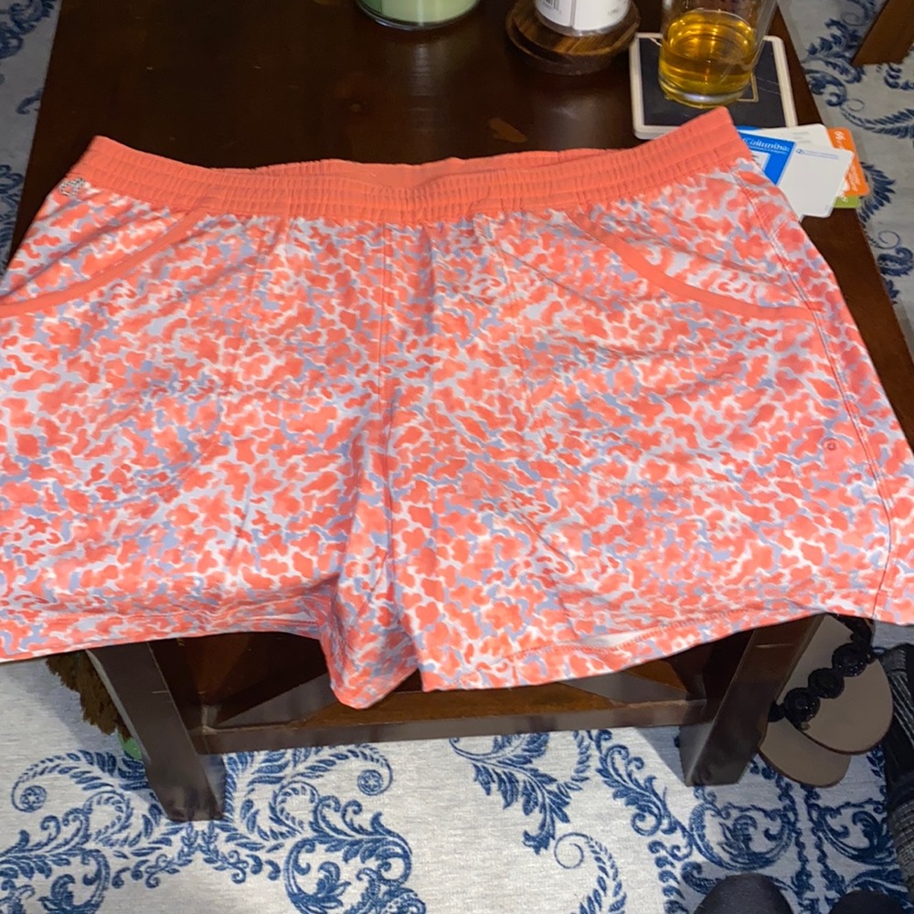 Columbia shorts